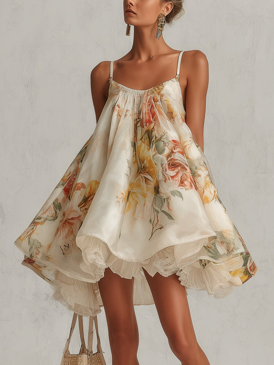 Blanca | Vestido corto beige con estampado floral
