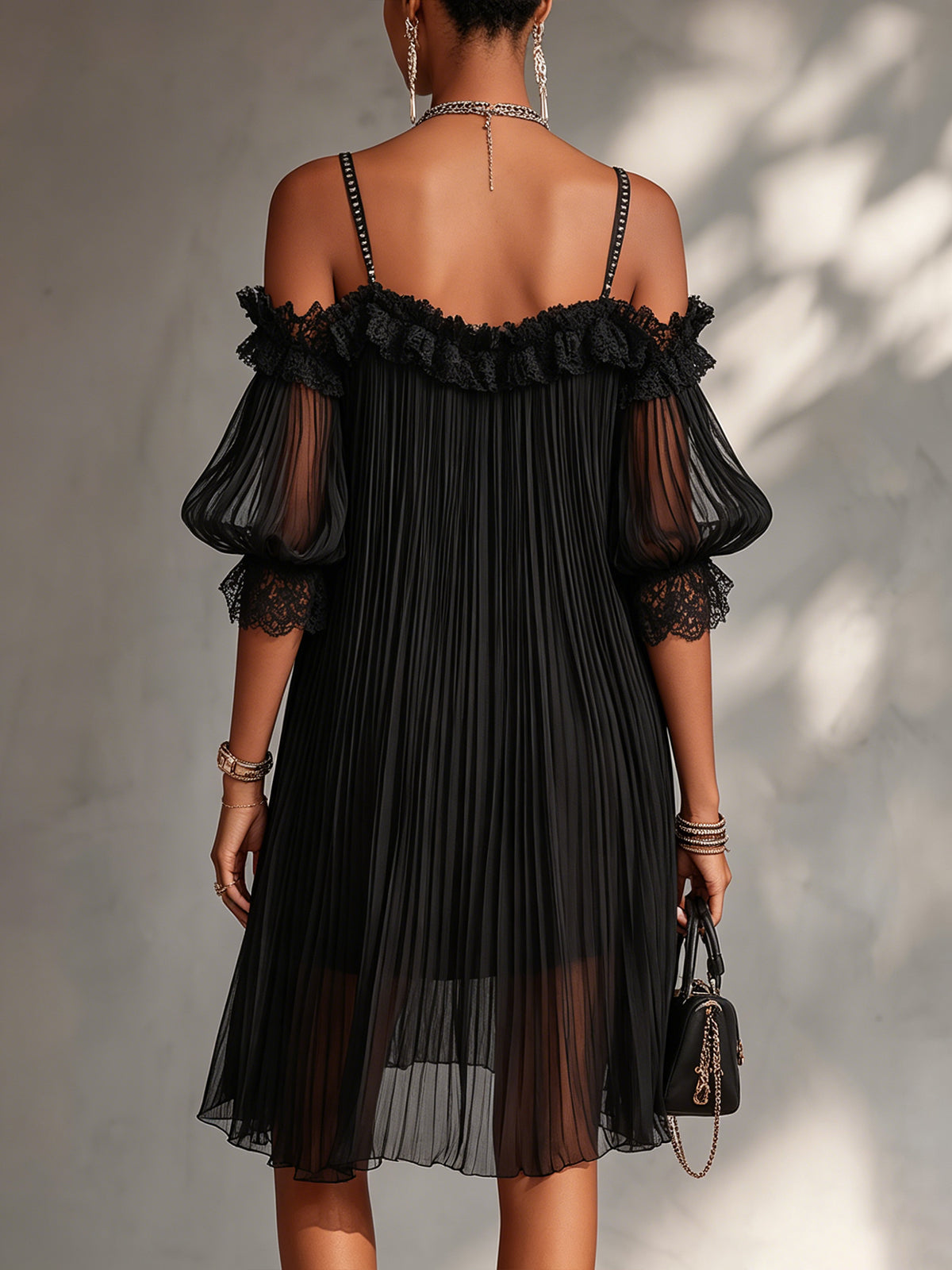 Victoria | Minivestido negro plisado