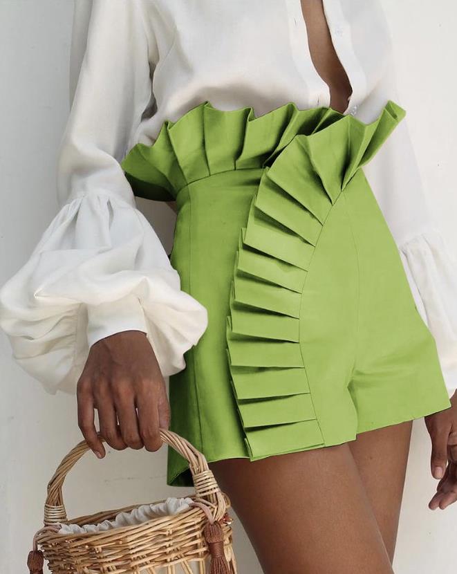 Rosana | Elegantes pantalones cortos con volantes