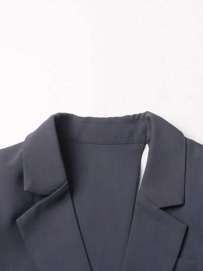Blazer con corte asimétrico